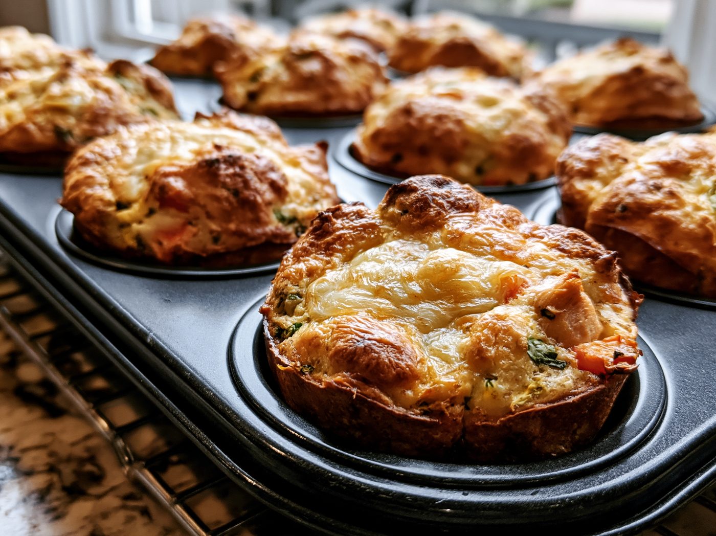 Schritt 4: Goldbraun backen und auskühlen lassen.