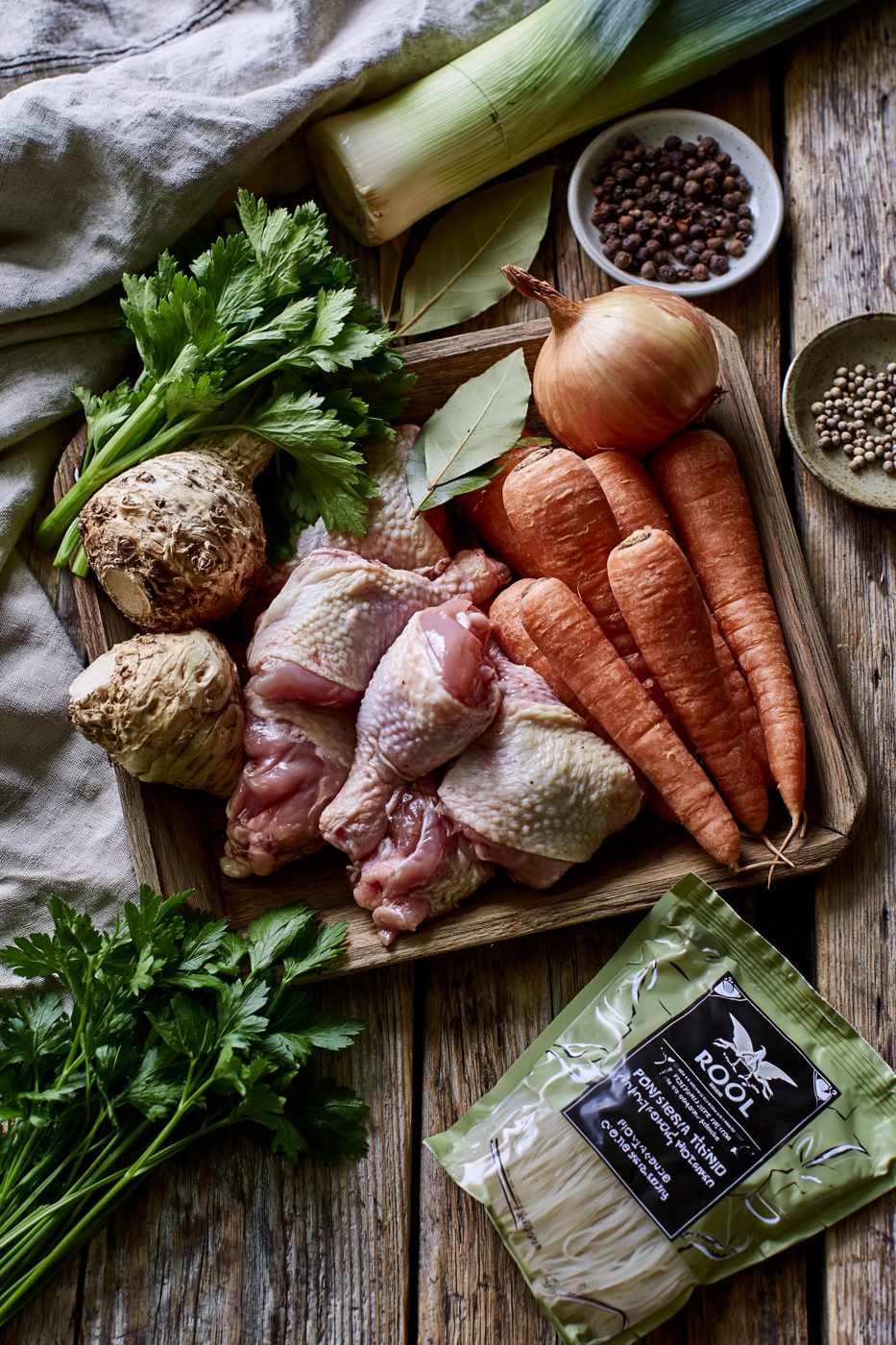 Zutaten Rosół – Polnische Hühnersuppe mit Konjak-Nudeln